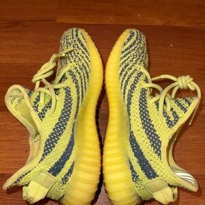 Adidas Semi Frozen Yellow Sneakers Yeezy 350 V2